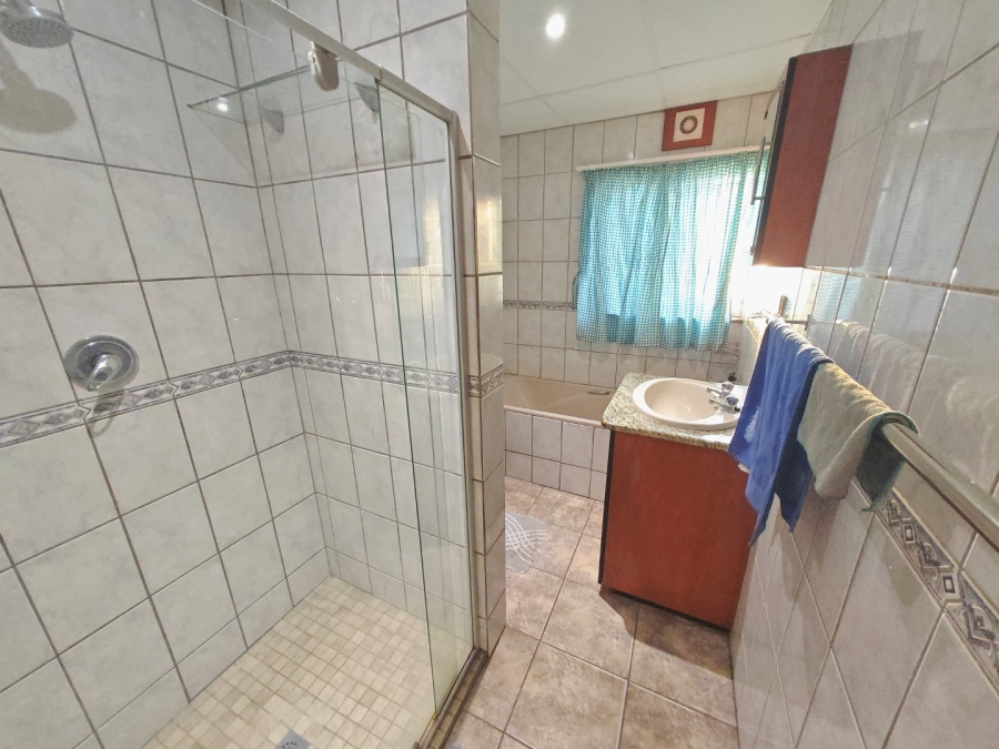3 Bedroom Property for Sale in Uitsig Free State
